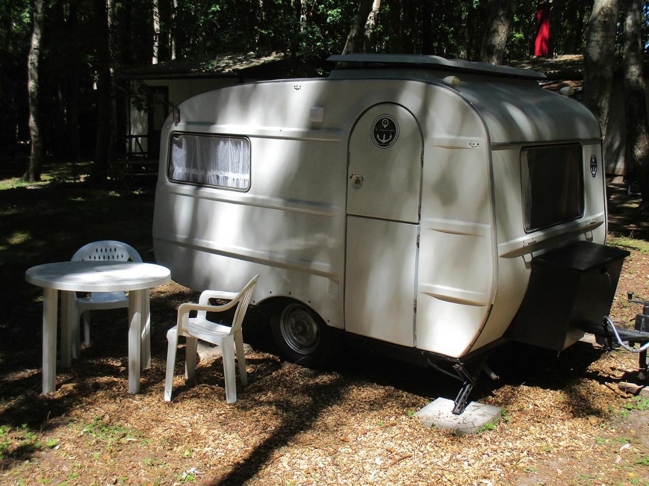Ddr Wohnwagen Qek Direkt Am Strand Dranske Exterior foto